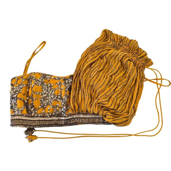 SANI Beautiful Beaded Top In A Size Medium, Nwt.  Stunning. - Picture 2 of 8